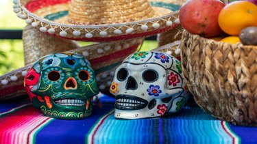 Muertos y Maya